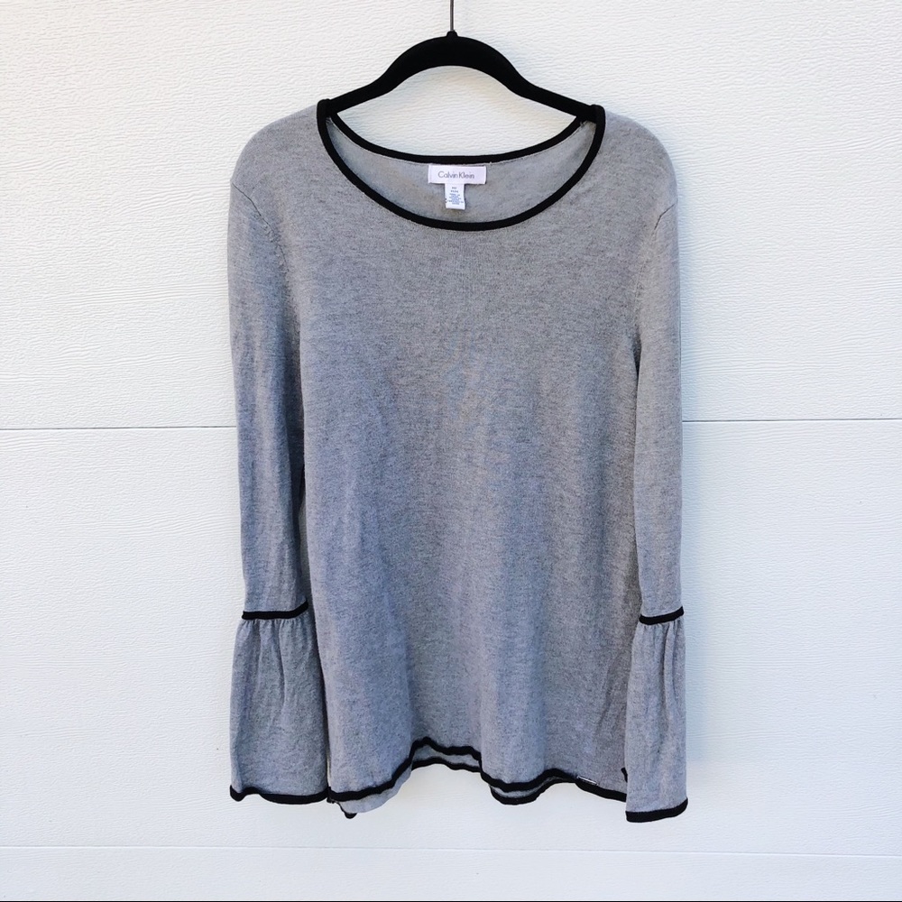 Calvin Klein Sweater